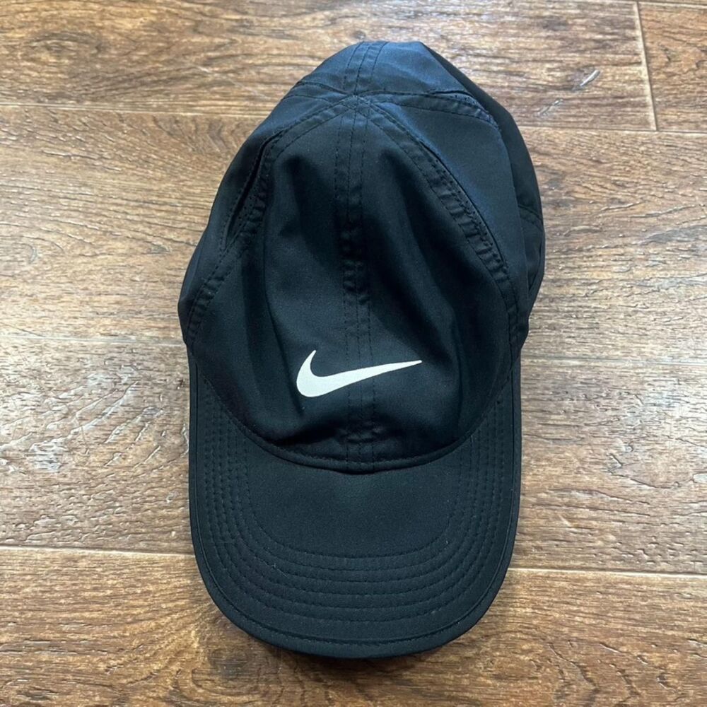Nike Featherlight Cap Hat Dri Fit Running Tennis Black Adjustable Golf